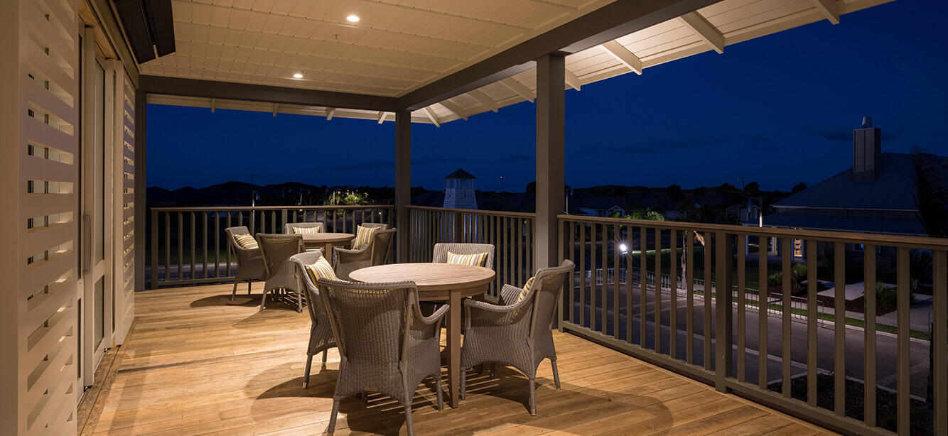 the-beach-house-bar-outdoor