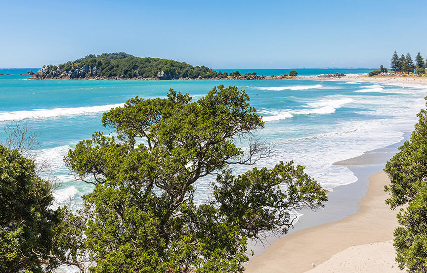 Top 5 Beaches Around Mount Maunganui for Active Retirees